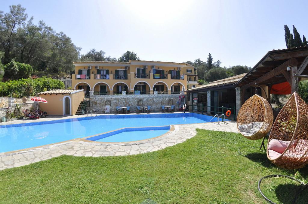 Villa Birlis Лиападес Экстерьер фото